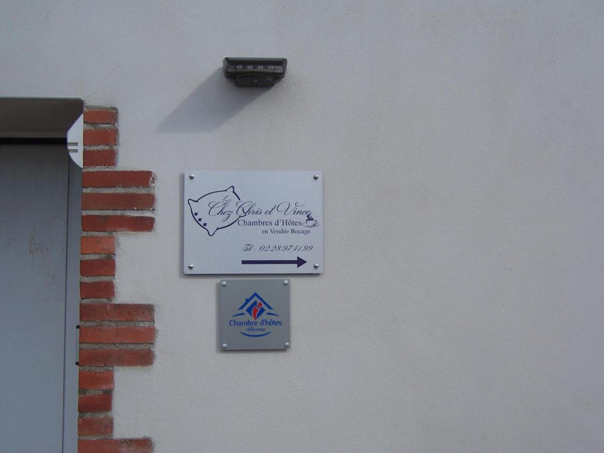 Bed and Breakfast Chez Chris Et Vince Bazoges-en-Paillers Exterior foto