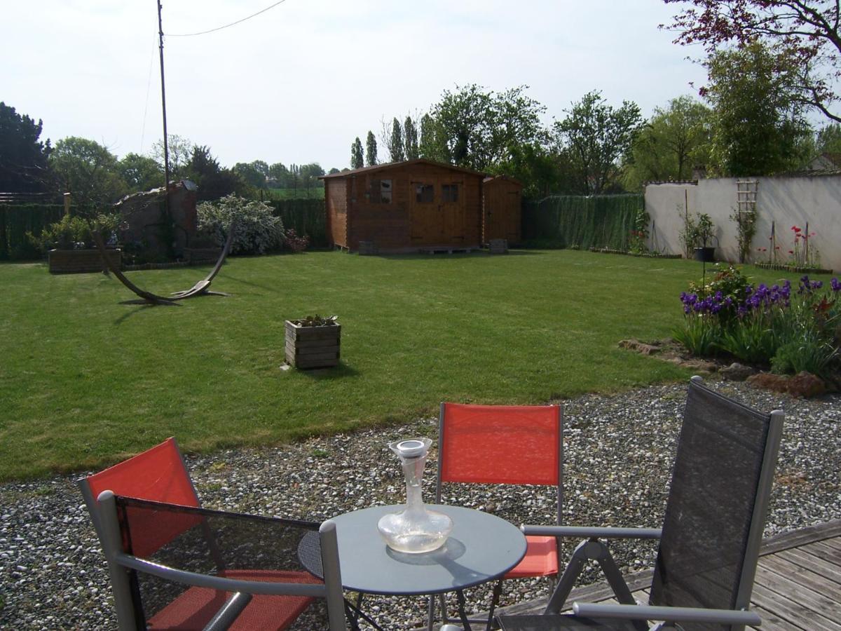 Bed and Breakfast Chez Chris Et Vince Bazoges-en-Paillers Exterior foto