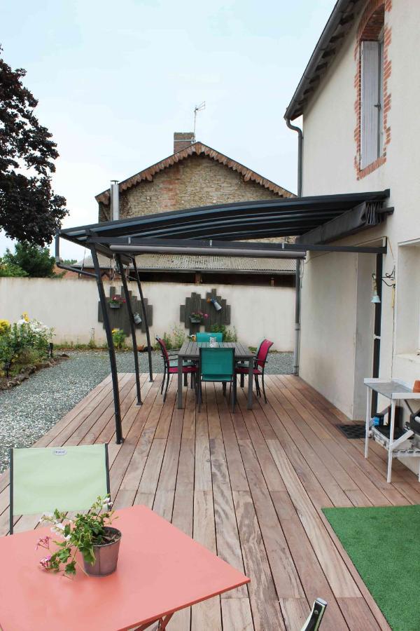 Bed and Breakfast Chez Chris Et Vince Bazoges-en-Paillers Exterior foto